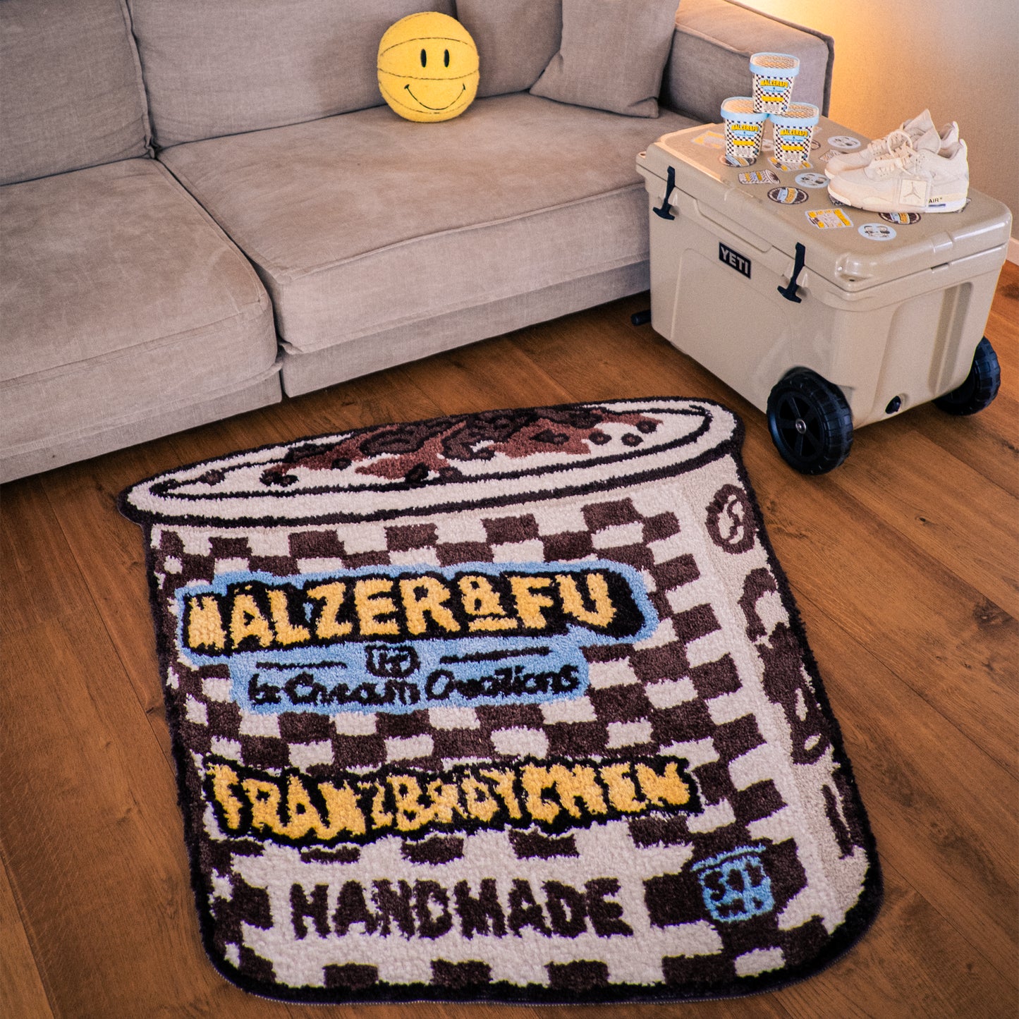 XL Franzbrötchen Rug